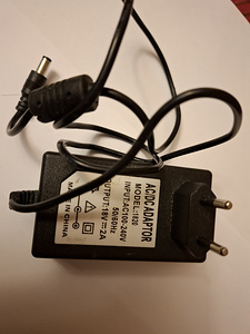 DC адаптер 18V 2A (1 фото из 1)