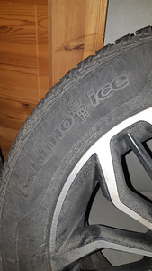 Литые диски (4 фото из 7)