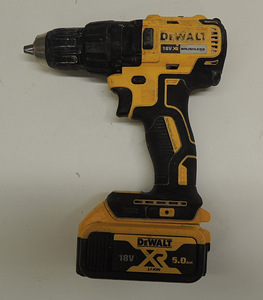 Akutrell DeWalt DCD777 + aku 5,0Ah (2 foto / 5)