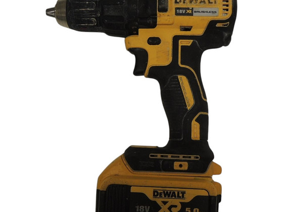 Аккумуляторная дрель DeWalt DCD777 + ак 5,0Ач