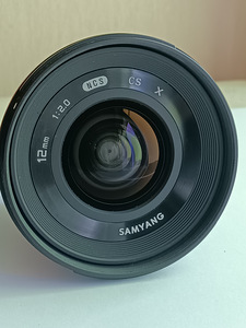 Samyang 12 мм 1:2.0 NCS CS X для Fujifilm (2 фото из 3)
