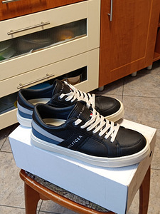 Обувь Tommy Hilfiger 41 (4 фото из 4)