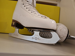 Risport rf3 Pro + gold seal (2 foto / 3)