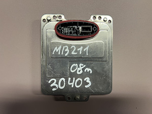 Esitule Juhtplokk Xenon Mercedes-Benz W211,E 320 (2006-2009) (2 foto / 2)