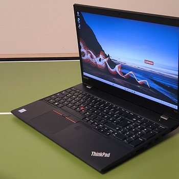 Lenovo Thinkpad T570/ I5 7200U/ 8GB/ 256GB/ 2 батареи!