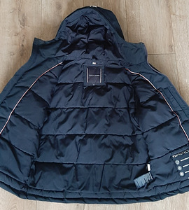 Hilfiger,152 talve jope (1 foto / 6)