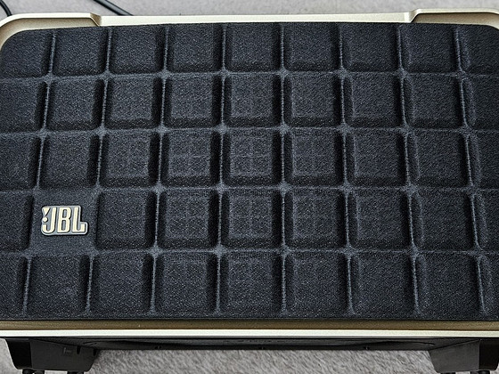 JBL AUTHENTICS 200 Колонка