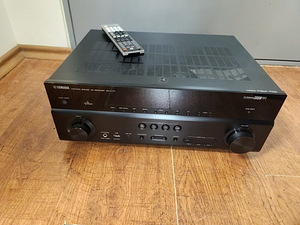 Yamaha RX-V771 7.2 Audio Video Receiver USB, LAN (2 foto / 3)
