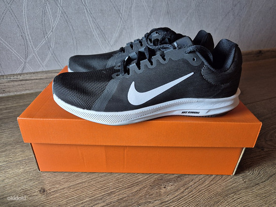 Nike женские беговые кроссовки