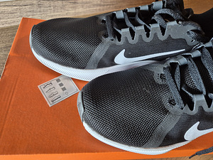 Nike женские беговые кроссовки (5 фото из 5)