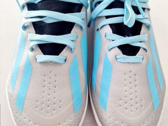 Adidas saaliputsad 32