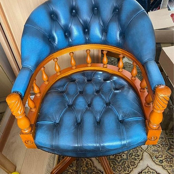 Pöörlev Chesterfield tugitool, nahk