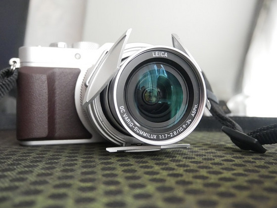 Lumix DMC-LX100 4K 12.8MP + штатив