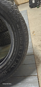 Continetal 215/65/17 xl (4 foto / 5)