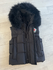 Uus Dsquared2 vest (3 foto / 8)