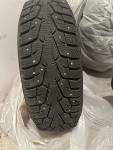 Yokohama Rehvid 195/65r15 (1 foto / 4)