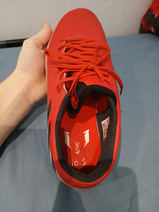 Hea Adidas Messi jalgpallijalatsid (3 foto / 4)