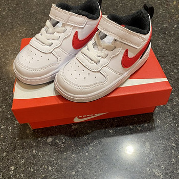 Nike lastetossud