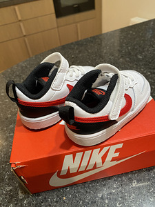 Nike lastetossud (2 foto / 3)