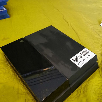 Play Station 4 + logitech g29 ps3, ps4