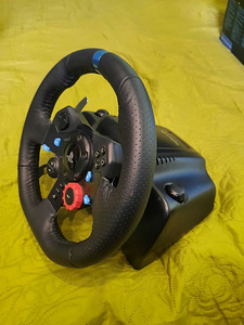 Play Station 4 + logitech g29 ps3, ps4 (5 фото из 9)