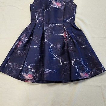 Pidulik kleit Lindex, suurus 146
