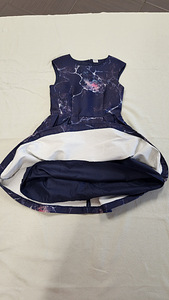 Pidulik kleit Lindex, suurus 146 (2 foto / 3)