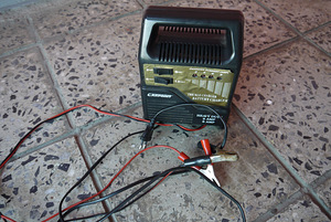 Chargeur batterie Carpoint Heavy Duty 2 AMP 8 AMP (1 foto / 3)