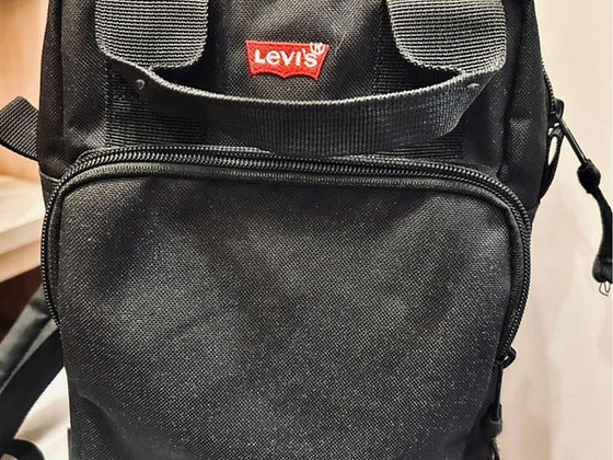 Levis seljakott