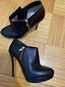 Сапоги Michael Kors (2 фото из 3)