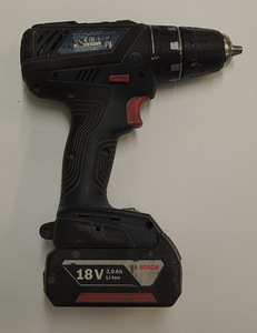 Akutrell Bosch GSR 18-2Li + aku 3,0Ah (3 foto / 5)