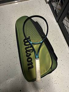 Tennisereket koos kotiga (1 foto / 6)