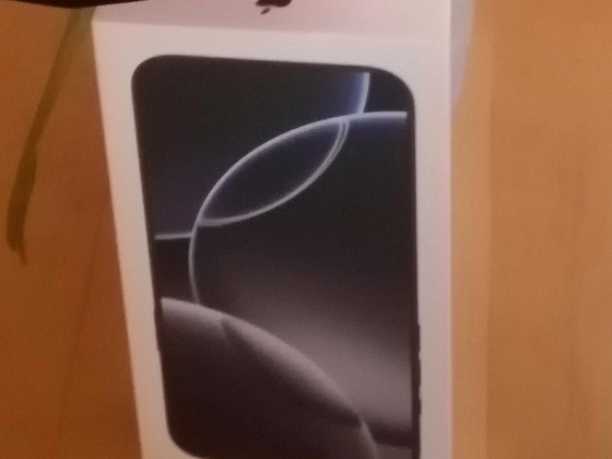 Новый не распечатан. IPhone 16 Pro Max 512ГБ черный титан