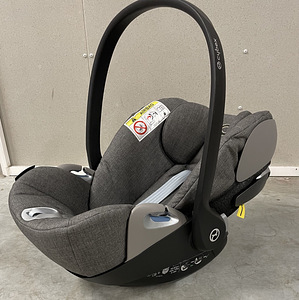 3in1 Cybex Cloud Z häll, Sirona S tool koos Base-Z isofix (2 foto / 6)