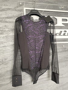 Uus pidulik body-pluus (2 foto / 6)
