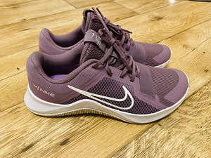 Nike spordijalatsid (2 foto / 3)