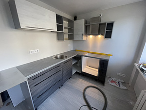 Paigaldus ja mööbli kokkupanek (2 foto / 4)