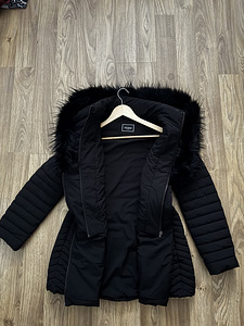 Зимнее пальто Guess (2 фото из 3)
