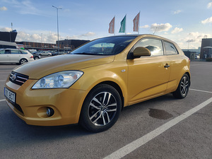 Kia Ceed (1 фото из 3)