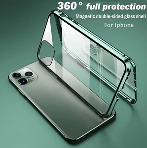 Чехол для iPhone 16 (1 фото из 2)