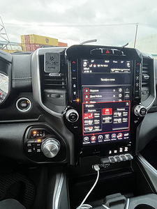 RAM 1500 (2 фото из 8)