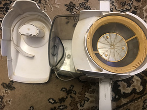 Соковыжималка Moulinex (3 фото из 3)