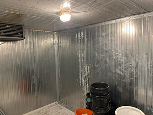 Tööstuslik külmik, külmutusseadmed (2 foto / 5)