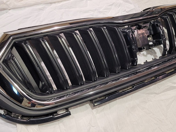 Skoda Octavia A8 MK-4 grill