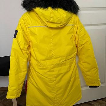Uus huppa naiste parka S