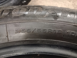 255/55R18 (2 фото из 4)