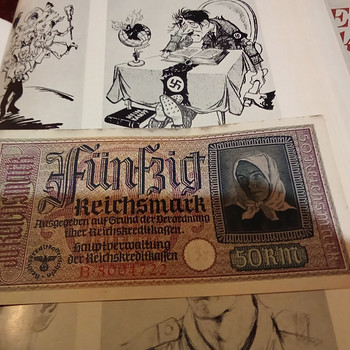Hitleri kortsu vaba 50 raamatu vahelt leid nagu uus