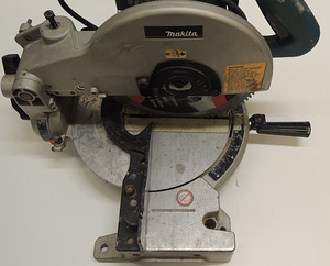 Ketassaag Makita LS1040F (5 foto / 5)