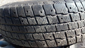 Cooper 225/75 R15 с дисками (5 фото из 10)