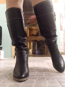 Naiste saapad / Women's boots (1 foto / 5)